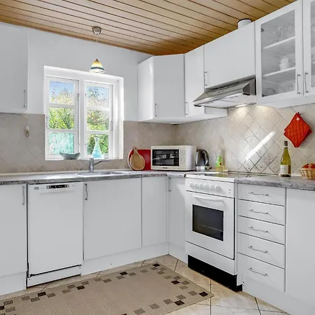 3 Bedroom In *