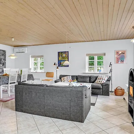 3 Bedroom In *