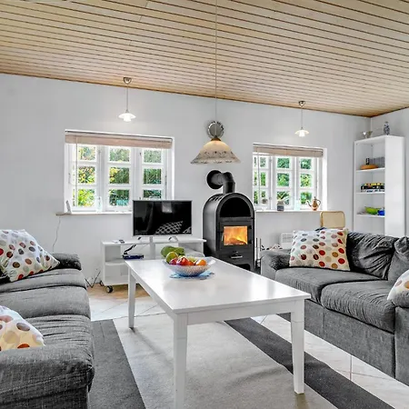 Holiday home 3 Bedroom In *