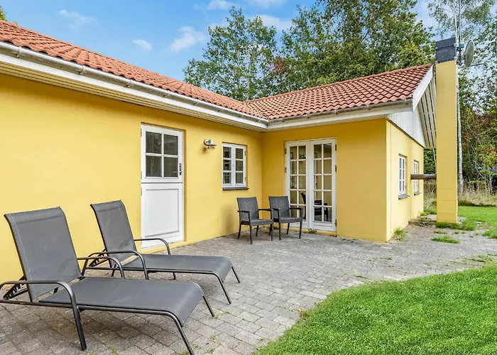 펜션 3 Bedroom In Laeso